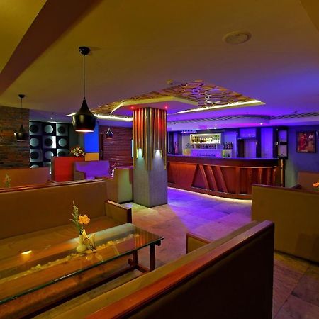 Tāmarakulam Sreevalsam Residency Kulanada酒店 外观 照片