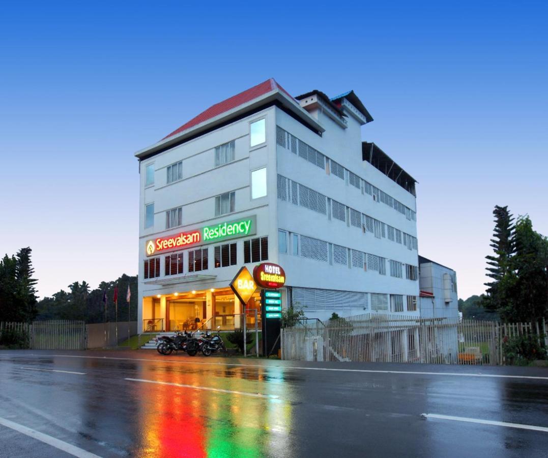 Tāmarakulam Sreevalsam Residency Kulanada酒店 外观 照片
