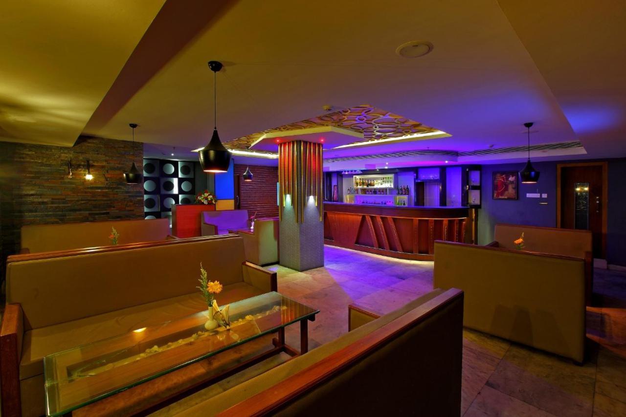 Tāmarakulam Sreevalsam Residency Kulanada酒店 外观 照片